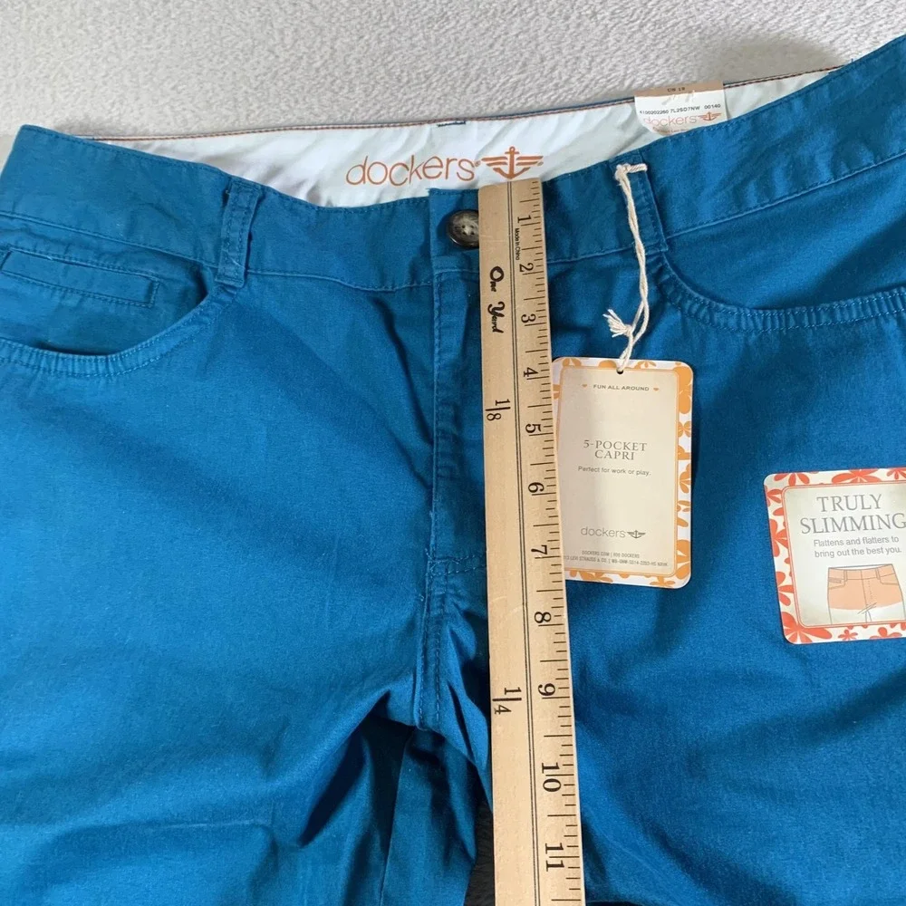 Dockers Pants Womens 12 Blue 5-Pocket Truly Slimming Capri Stretch Twill NEW‎ - Picture 7 of 13
